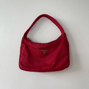 Red Prada nylon tessuto hobo bag